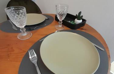 Manifique T1 centre ville Saint-Leu 2 pers WIFI - Foto 14