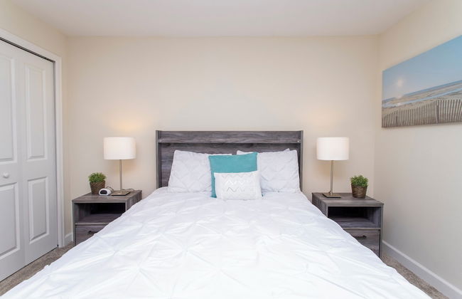 Luxurious Décor 4 Bd w/ Pool Close to Disney 4820 - Photo 73