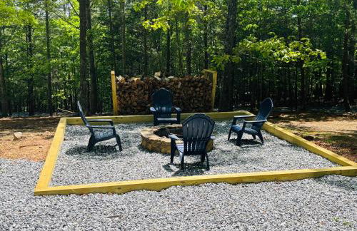 Above Expectations-New Exterior-Sleeps 8-Hot Tub-Games Galore-Nature - Foto 3