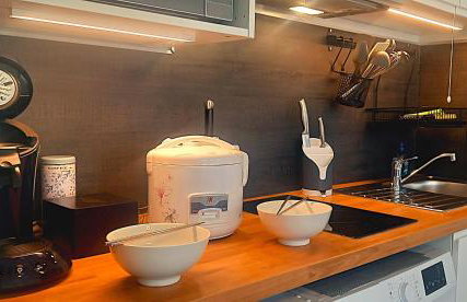 STUDIO NEUF PARKING SECURISE Direct CDG et PARIS CENTRE Parc expo Villepinte & Arena Grand Paris - Foto 12