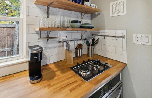 The Cultural District Cottage - Photo 17