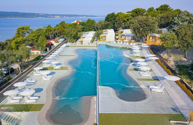 Roman - Mobile Homes With Pool - H3 Mobile Home 3 - Photo 24