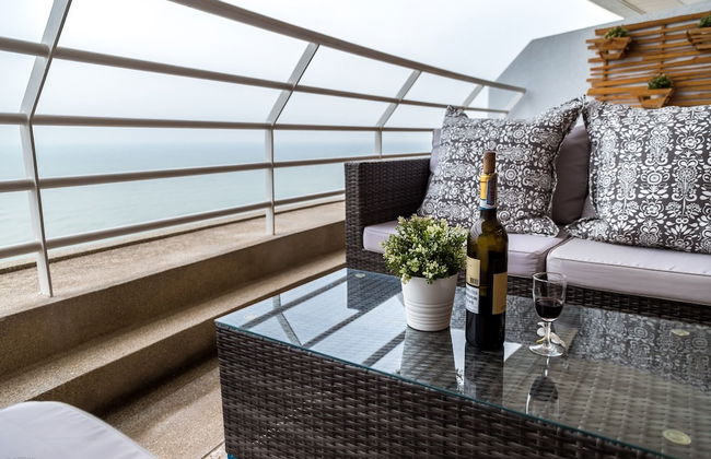 Sandy Beach Condo 17D - Photo 8