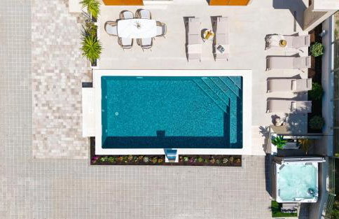 Villa San Pietro A Luxurious Seaside Retreat in Kaštel Štafilić - Foto 44