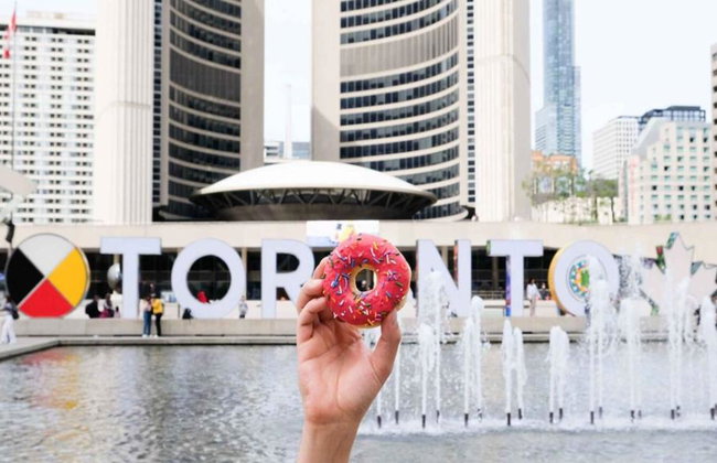 Toronto's Kensington Market Donut Tour - Foto 1