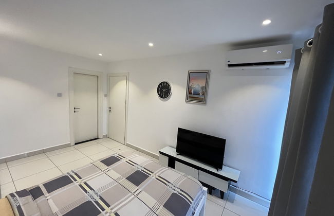 Unique Homes by Embassy Gardens - Photo 6