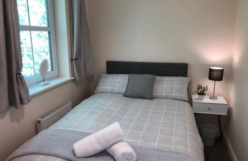 Stylish 3-Bedroom Home with Parking - Foto 27