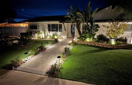 Private 3BR Home - Hot Tub, Yard, Arcade & Parking - Foto 2