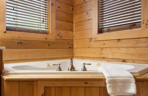 Moose Lodge w/HotTub - Foto 24