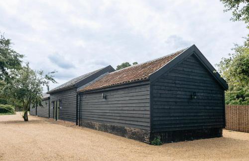 1 Henham Barns - Photo 5