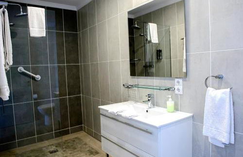 CASA MICHAEL - El Paraiso, Marbella - Photo 43