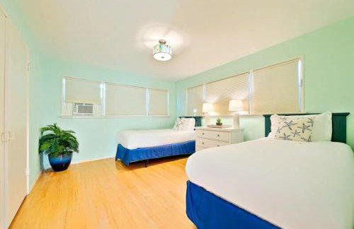 Ocean Views Walk to the Beach with King Suite - Foto 26