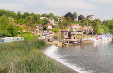 Water Cabin With Water Sports Equipment and Bikes, Bath - Foto 13