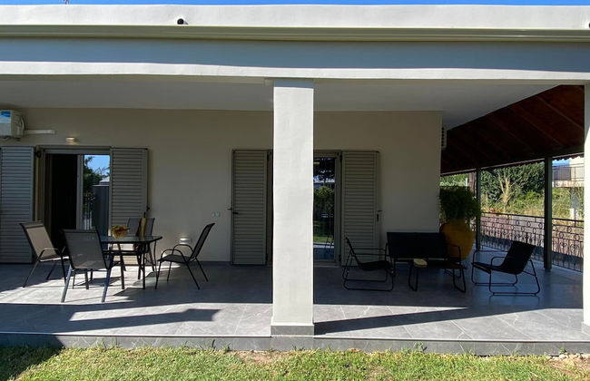 Kalamata Garden Haven - Escape Amidst Greenery - Foto 16