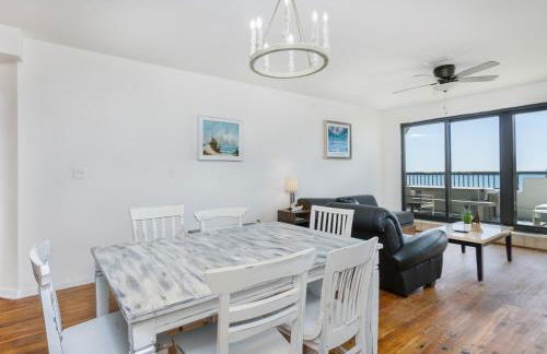 Beach Paradise - Perfect Ocean Sunset Views with Pool & Sauna & Breakfast! - Foto 16