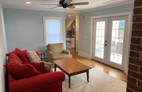 Duplex Farmhouse Rental Walk to Downtown - Foto 35