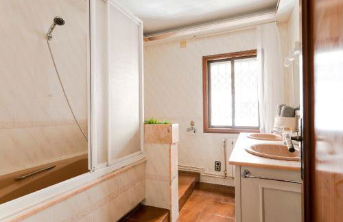 Barcelona Beach Home - Foto 25