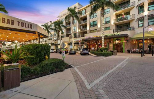 The Sunshine Social - Photo 21