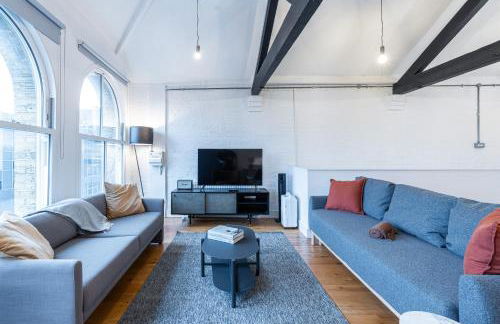 City of London Deluxe 4BR Steps to Tube - Foto 36