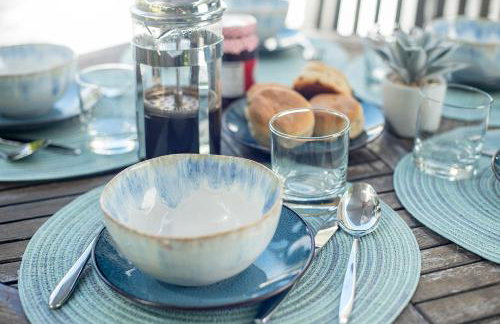 Robin Hill - Photo 24