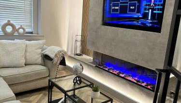 Stunning Town Center Cottage with hot tub - Foto 2