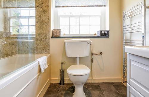 The Library - Uk46649 - Photo 9