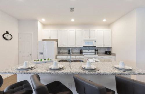 South Facing Vacation Home - Providence Golf Resort - Pool & Spa - Game Room - Free Welcome Pack - Foto 3