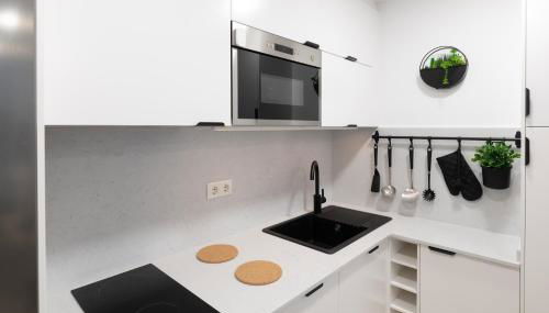 Miniloft Cee con Wifi en el centro del pueblo - Foto 3, stove, minibar