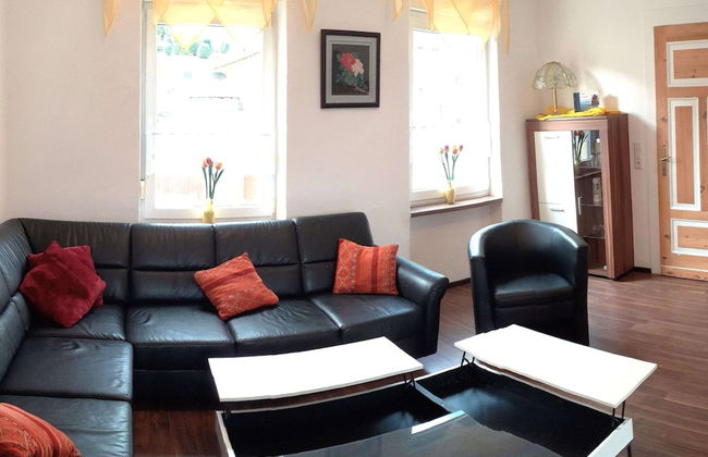 Comfortable Holiday Home Near Vineyards in Bremm - Foto 33