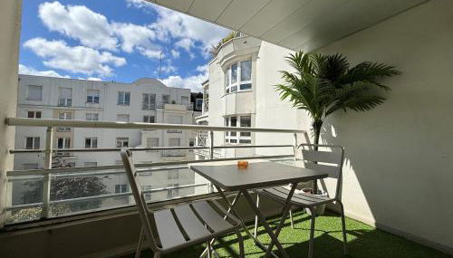 F2 calme et lumineux avec balcon au cœur du Vieux Lille - Foto 4