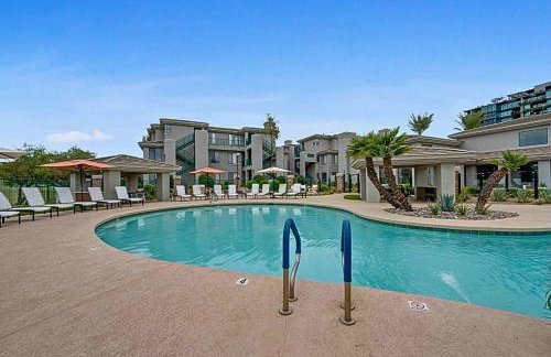 Relax & Recharge Pool, Hot Tub & Gym Nearby - Foto 10