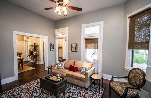 Restored Historic 2br/1.5ba House Near Downtown - Foto 28