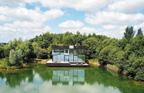 Huntsman Lake House - Photo 9