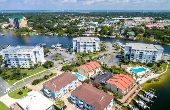 Dolphin Point 303A is a Cute 2 BR overlooking the Harbor by RedAwning - Foto 58
