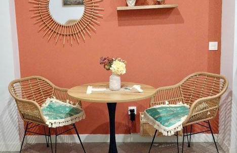 Designer and Quiet Studio 5 min to Maria Zambrano Station and 15 min walk to Beach - Foto 3