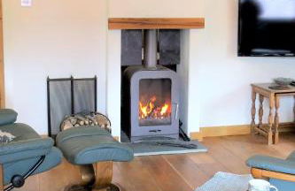 Dolgoy Coach House Loft - Photo 7