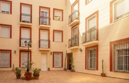 Spacious 2-Bedroom Apartment - Walk to Isla Mágica - AC - Premium Bed - Foto 4
