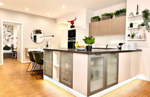 Penthouse mit XL Terrasse inklusive Stellplatz in Top Lage - Foto 5