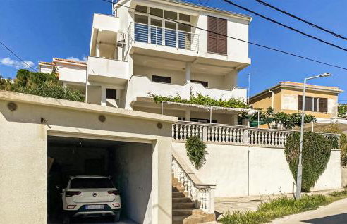 Cozy Apartment In Miskovici With Wifi - Foto 10