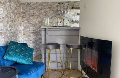 Castle View House - Photo 11