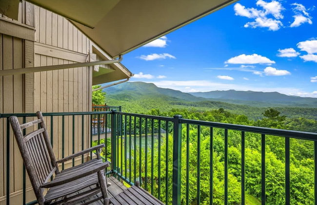 Sleeps 4 Hot Tub Indoor Pool Mountain Views - Photo 23