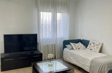 1 linea de playa puerto deportivo Vistas al mar recién reformado - Photo 16