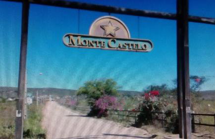 Flat Fazenda Cond Monte Castelo-Ao lado da Piscina - Foto 41