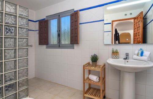 Villa Margarita - A Tranquil Oasis with Large Private Pool - Foto 28