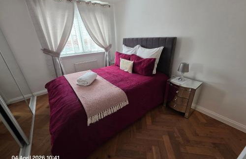 Lovely 2 Bedroom Modern Ground Floor Flat - Foto 2
