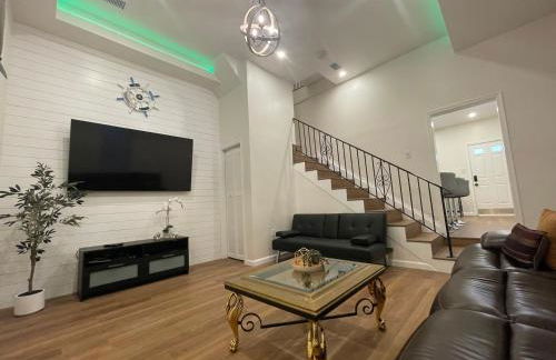 Arctic House- Walk to the Casinos, Outlets & More! - Foto 4