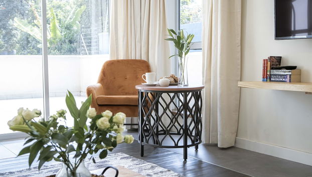 Capital Emerald Line 1 bed by YourHost - Foto 2, Zona de estar