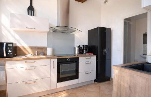 Appartement lumineux et cosy avec jardin vue sur chateau près Port en Bessin, Bayeux et Omaha Beach - Foto 9