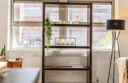 Stylish Jewellery Quarter Apartment with Terrace and Free Parking - Foto 32