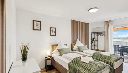 Skyview Apartment mit Balkon & Parkplatz - Foto 3